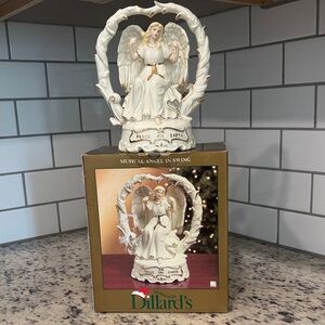 Dillard's Musical Angel in Swing - White